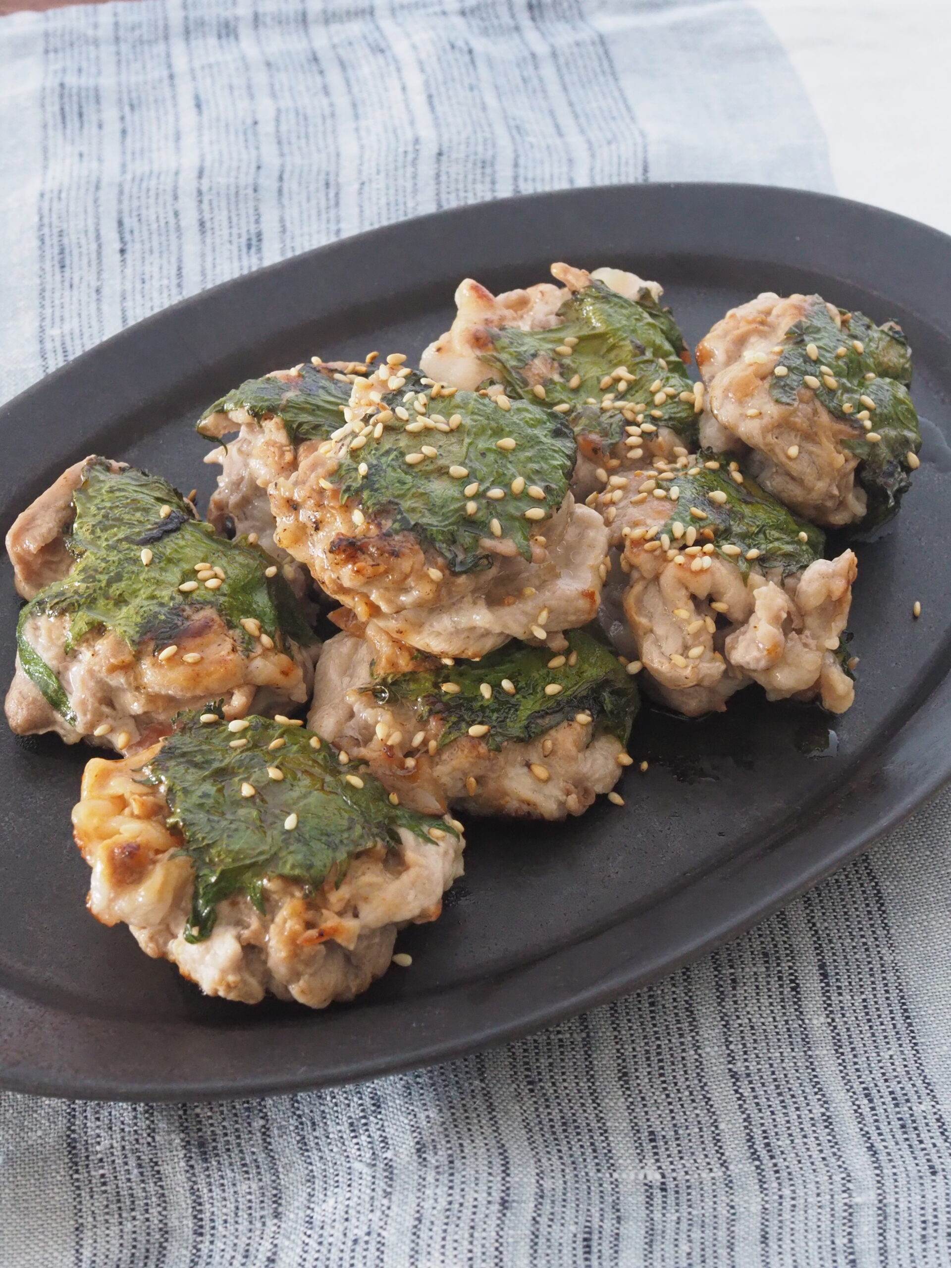豚こまの梅じそまるめ焼き
