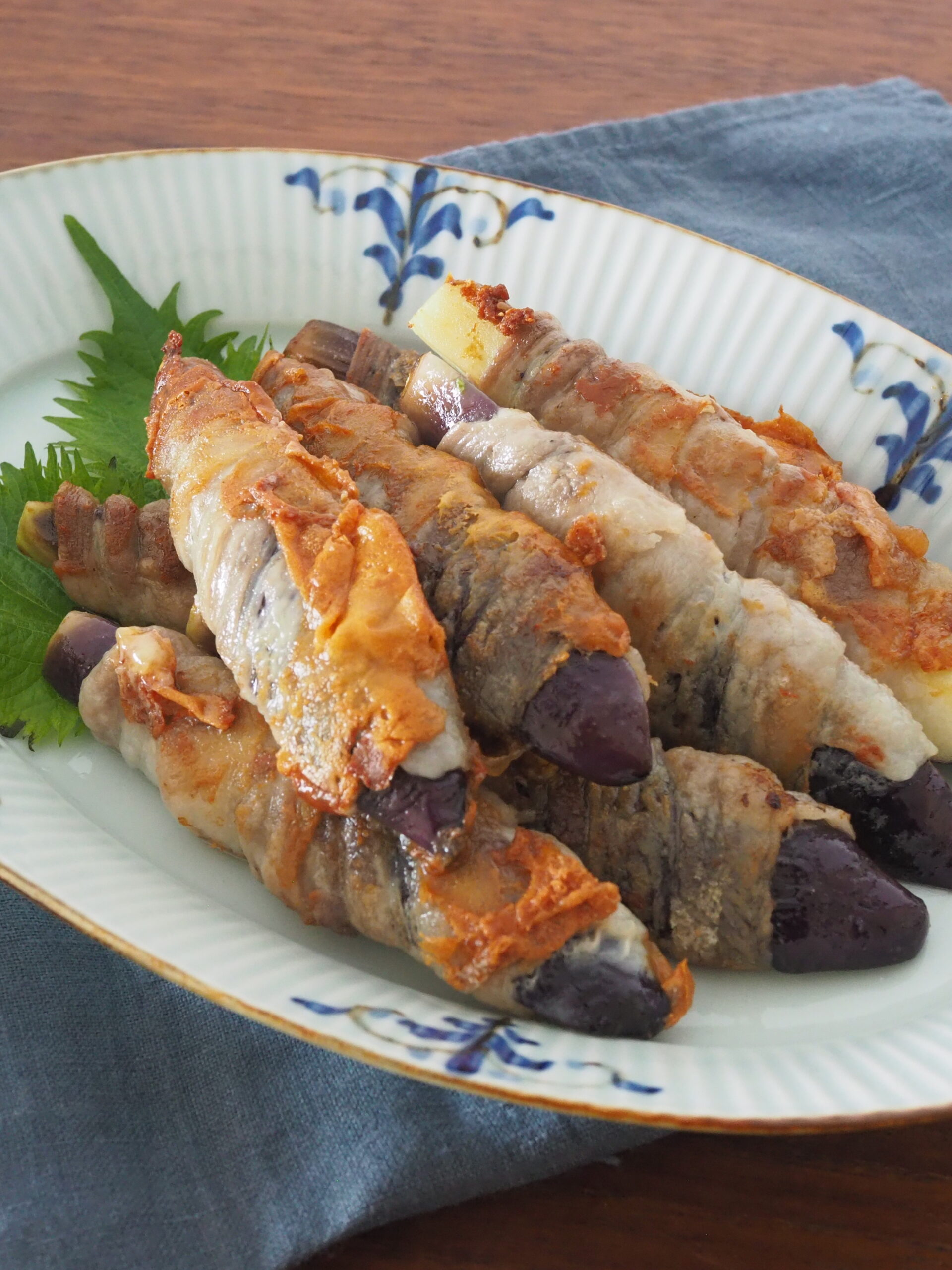 なすとチーズのジュワッと肉巻き