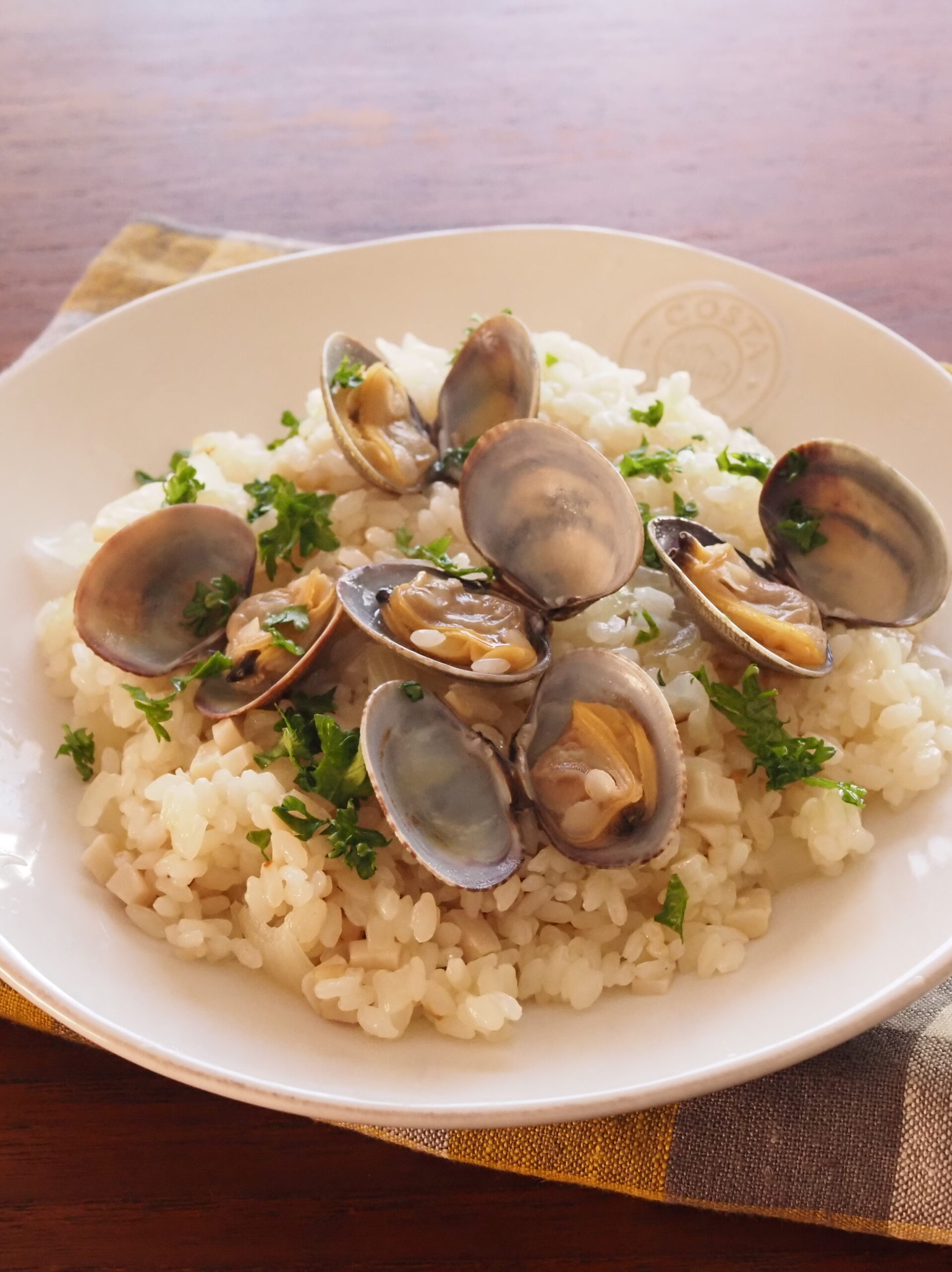 炊飯器であさりの洋風炊き込みご飯