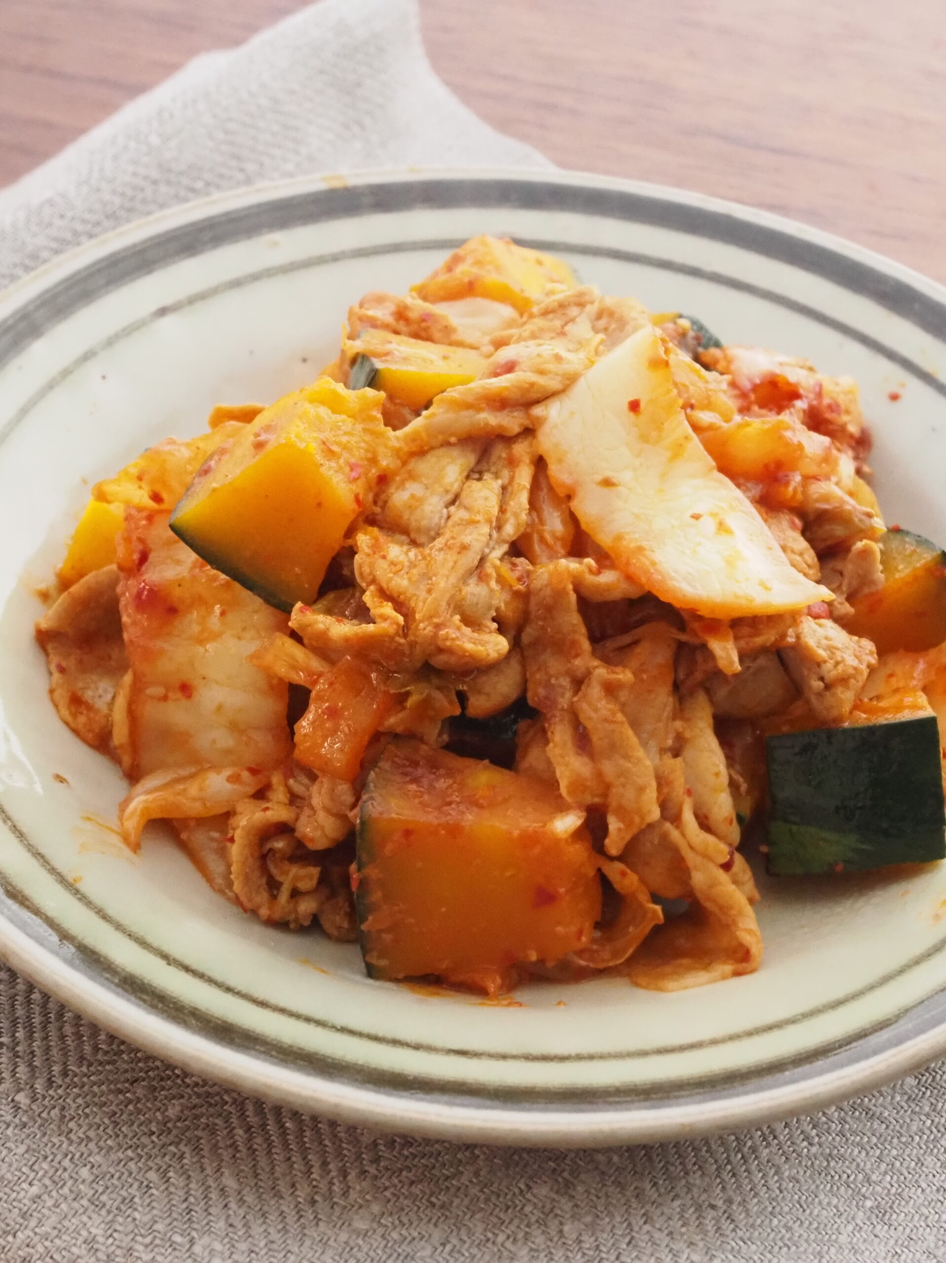 かぼちゃと豚肉のキムチ炒め